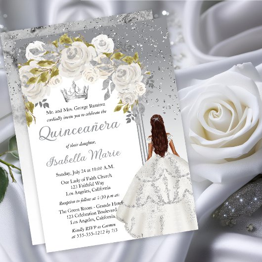 Elegant Wit Zilver Roos Floral Quinceañera Party Kaart