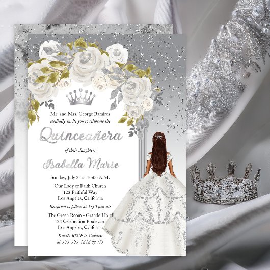 Elegant Wit Zilveren Roos Bloemige Quinceañera Fee Folie Uitnodiging