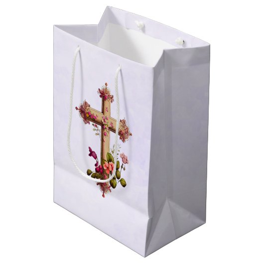 Elegant Wooden Cross met roze bloemen Medium Cadeauzakje (Voorkant Gekanteld)