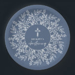 Elegant Wreath and Cross Blue Boy Christening Papieren Bordje<br><div class="desc">Stylish blue boy christening paper plates feature a white cross surrounded by a wreath of white leaves and your details in chic lettering. MATCHING items available in our collection.</div>