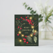 Elegant Wreath Holly Berry Pine Forest Kerstmis Briefkaart (Staand voorkant)