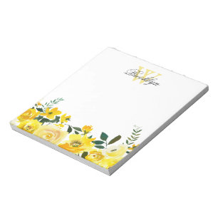Elegant Yellow Garden Floral Monogramed Notitieblok