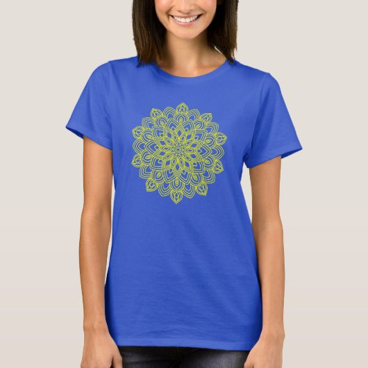 Elegant Yellow Mandala T-shirt (Voorkant)