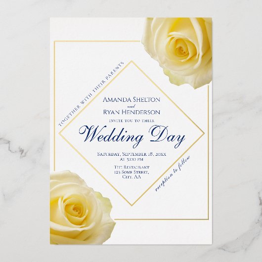 Elegant Yellow Rose Floral Wedding Gold Folie Uitnodiging (Voorkant)