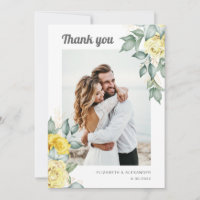 Elegant yellow roses floral greenery trouwfoto