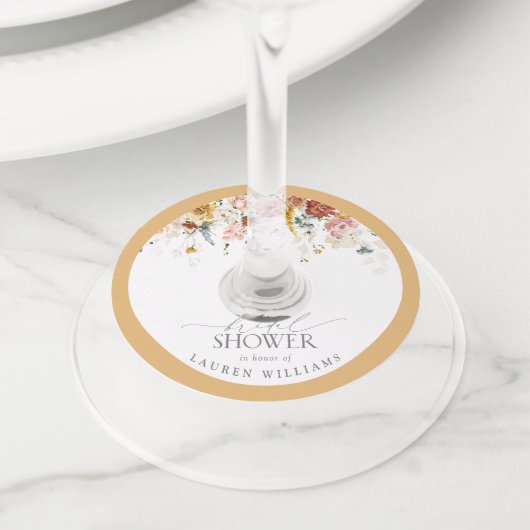 Elegant Yellow Wilde Waterverf Vrijgezellenfeest Wijnglaslabel (Dichtbij)