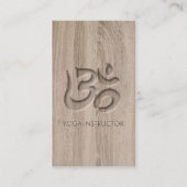 Elegant Yoga Om Symbol Carving Words in Wood Visitekaartje (Voorkant)