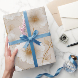 Elegant Zacht Gouden Bloem Wit Bloemmotief Cadeaupapier