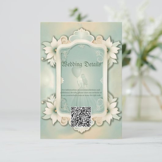 Elegant zacht groen bloemenontwerp. informatiekaartje (Staand voorkant)