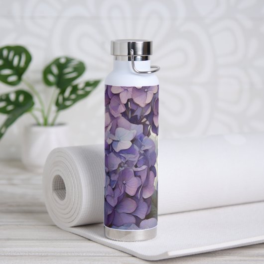 Elegant zacht licht paarse bloemen waterfles (Yoga)