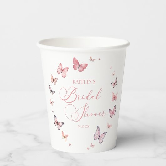 Elegant zacht roze vlinder Vrijgezellenfeest Papieren Bekers (Achterkant)
