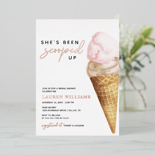 Elegant, ze heeft Vrijgezellenfeest opgezocht Folie Uitnodiging (Staand Voorkant)