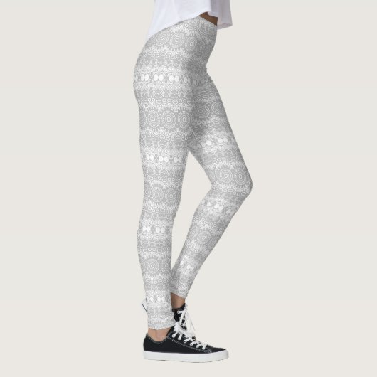 Elegant Zilver Mandala Patroon Leggings (Rechts)