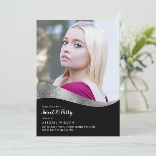 Elegant zilver zwart zoet zestien verjaardagsfeest kaart (Staand voorkant)