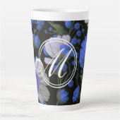 Elegant zilveren blauw wit elegante retro bloemen latte mok (Voorkant)