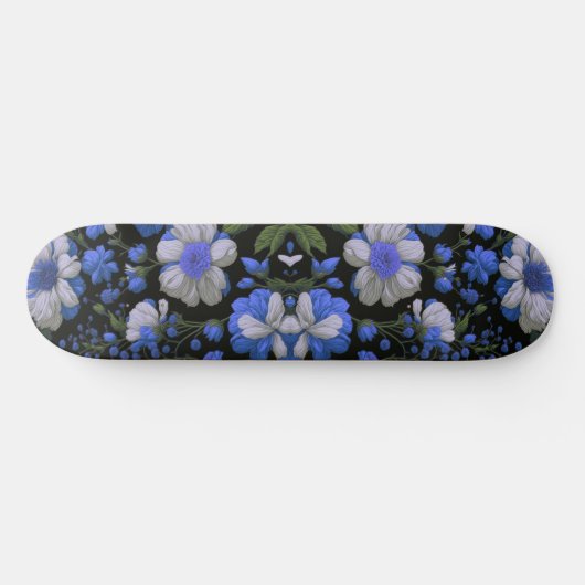 Elegant zilveren blauw wit elegante retro bloemen persoonlijk skateboard (Horizontaal)