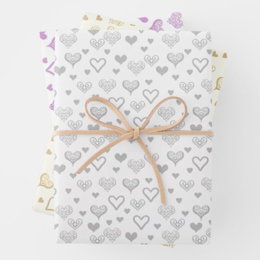 Elegant zilveren geel  hartenpatroon inpakpapier vel (In situ)