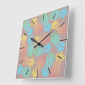 elegant zomers tropisch kleurrijk anananasseipatro vierkante klok (Hoek)