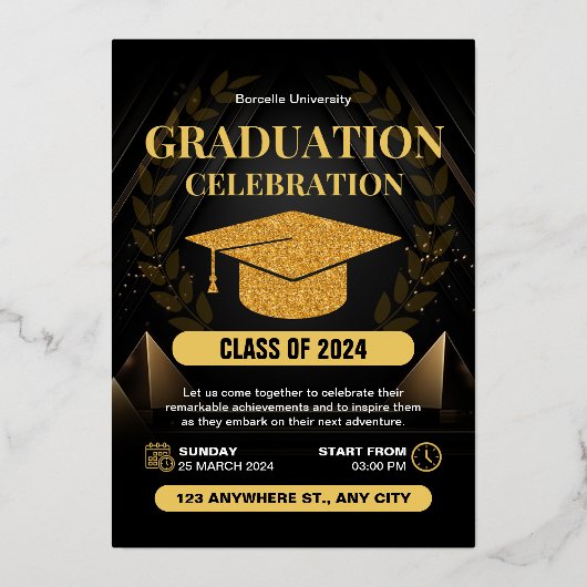 Elegant Zwart en Goud Afstuderen Celebration Folie Uitnodiging (Voorkant)