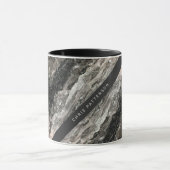 Elegant zwart en grijs marmeren patroon met naam mok (Midden)