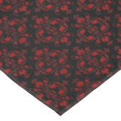 Elegant zwart en rood Damaskpatroon Tafelkleed (Gekanteld)