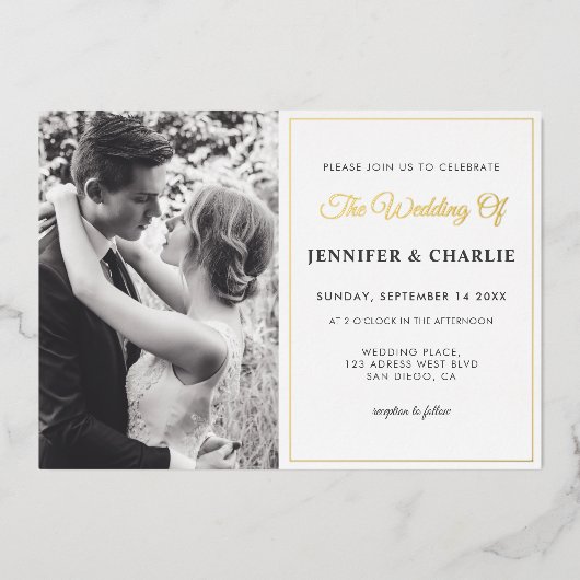 Elegant zwart en White Custom Photo Simple Script Folie Uitnodiging (Voorkant)