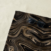 Elegant zwart goud abstract zwenkmonogram strandlaken (In situ)