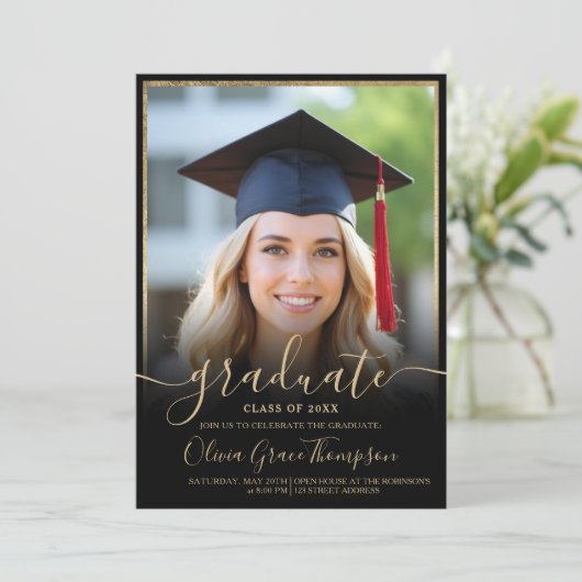 Elegant Zwart Goud Fotoscript Afstuderen Kaart (Staand voorkant)