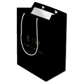 Elegant Zwart Goud Minimalistische Monogram Naam Medium Cadeauzakje (Achterkant Gekanteld)
