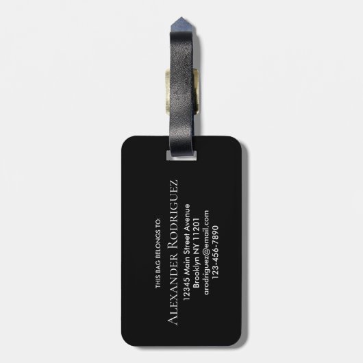 Elegant Zwart Goud Monogram Vet Typografie Naam Bagagelabel (Achterkant verticaal)