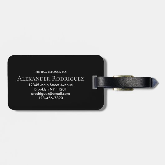 Elegant Zwart Goud Monogram Vet Typografie Naam Bagagelabel (Achterkant horizontaal)