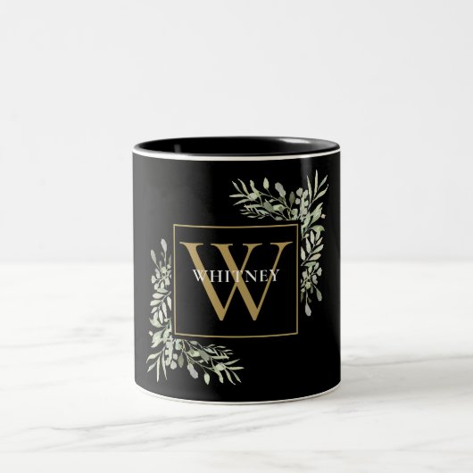 Elegant Zwart Gouden Monogram Groene Bloemen Tweekleurige Koffiemok (Center)