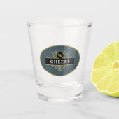 Elegant zwart grijs krijtstreep gepersonaliseerd shot glas (Voorkant)