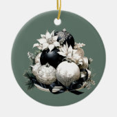 Elegant zwart ivoor salie groen Kerstornament Keramisch Ornament (Voorkant)