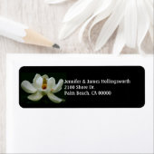 Elegant zwart met witte Magnolia Custom Etiket (Insitu)