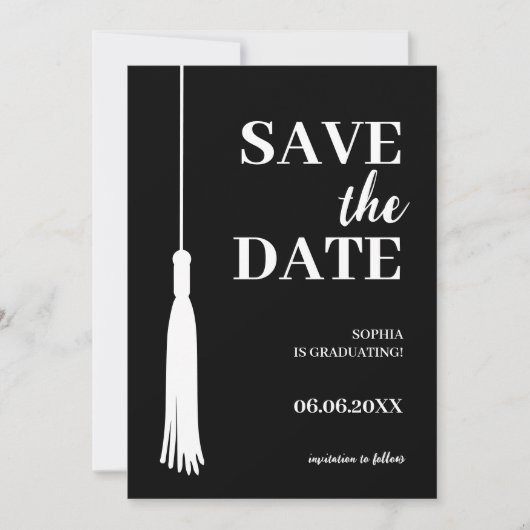 Elegant zwart minimalistisch Afstudeerder kwastje Save The Date (Voorkant)