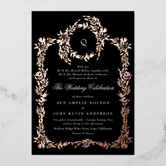 Elegant Zwart | monogram Roos Gold Crest Bruiloft Folie Uitnodiging (Voorkant)