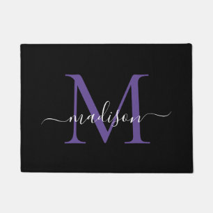 Elegant zwart Paarse aangepaste monogram scriptnaa Deurmat