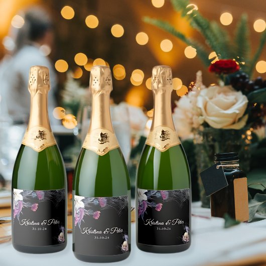Elegant Zwart Paarse Gotische Bloemen Schedel Brui Sparkling Wijnetiket