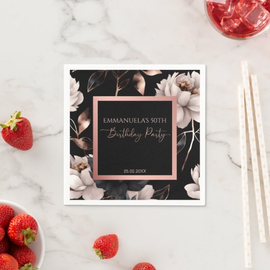 Elegant zwart roos gouden bloemenverjaardag sjablo servet (Insitu)