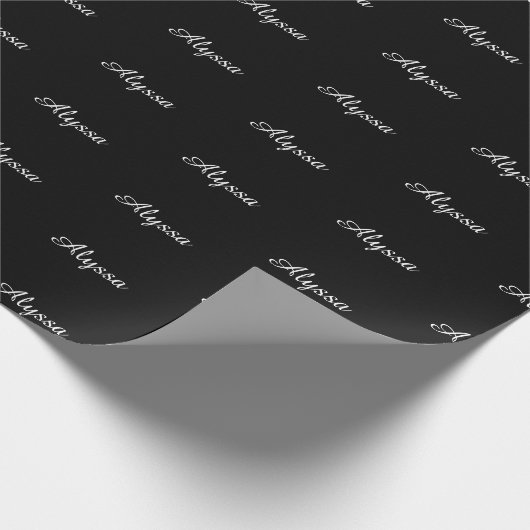 Elegant zwart wit aangepaste scriptnaam Verjaardag Cadeaupapier (Hoek)