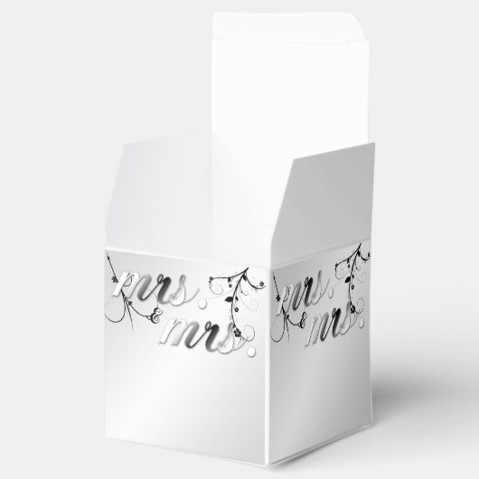 Elegant Zwart Wit Bloemen Bruiloft Favor Box Bedankdoosjes (Geopend)