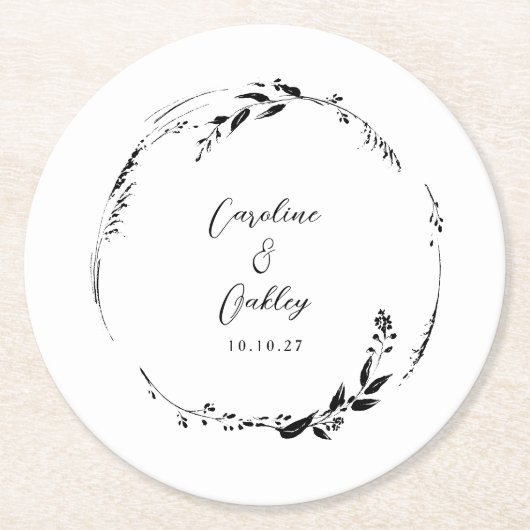 Elegant Zwart Wit Bloemen Krans Bruiloft Custom Ronde Kartonnen Onderzetter (Voorkant)