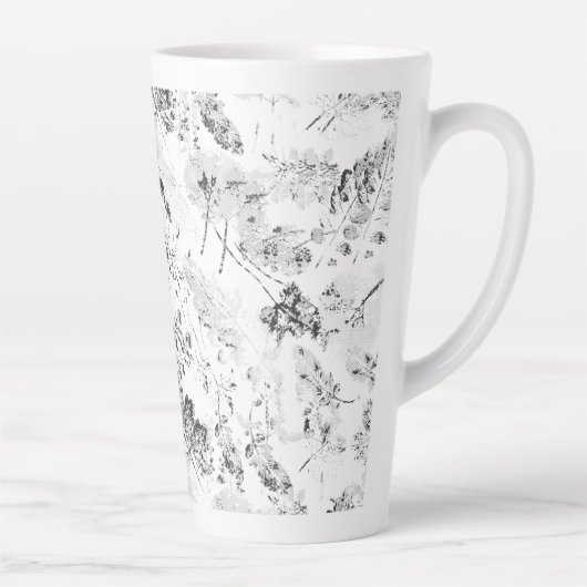 Elegant zwart-wit bloemontwerp met presentatie d latte mok (Rechts)