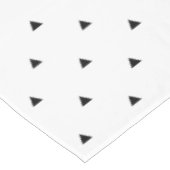 Elegant zwart wit geometrisch patroon | driehoeken tafelkleed (Gekanteld)