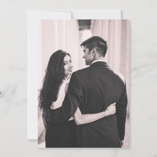 Elegant zwart & wit kuifje save the date (Achterkant)