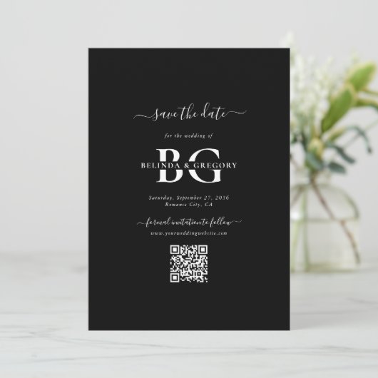 Elegant Zwart-wit Monogram Initialen Bruiloft Save The Date (Staand voorkant)