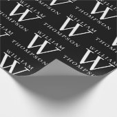 Elegant Zwart & Wit Monogrammed Naam Initiaal Cadeaupapier (Hoek)