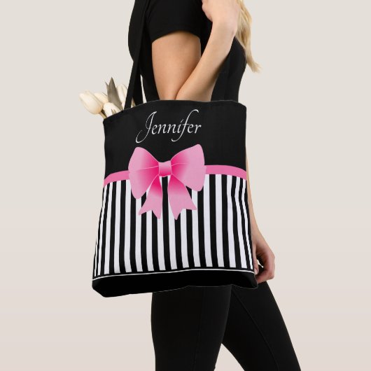 Elegant zwart-wit patroon roze boog tote bag (Dichtbij)