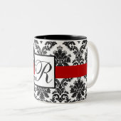 Elegant zwart wit rood damast monogram tweekleurige koffiemok (Voorkant rechts)